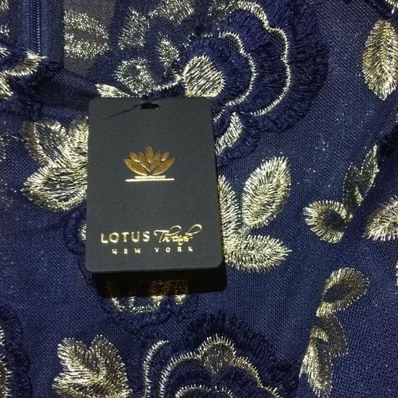 LOTUS THREADS Floral Lace Gown - Picture 5 of 6